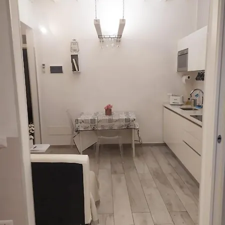 Apartment In Via San Gallo Florence